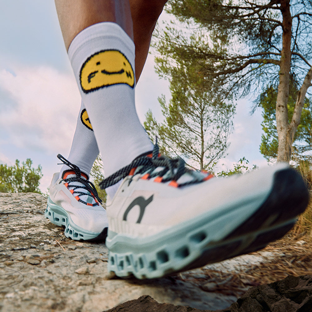 Smile Run Socks White