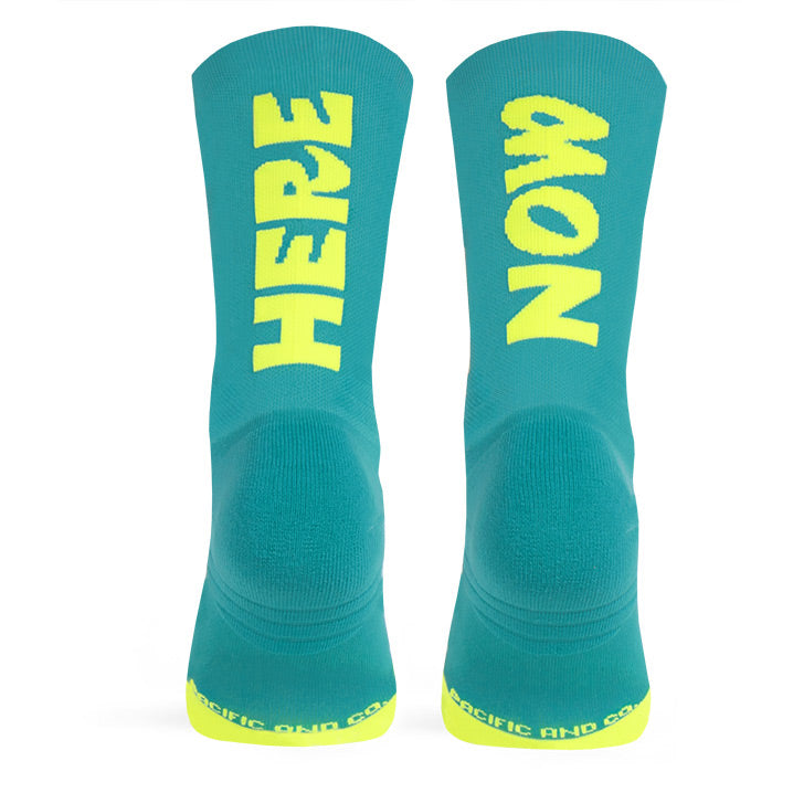 here-now-aquiyahora-socks-calcetines-verde-neon-running-cycling-ciclismo-performace-deporte