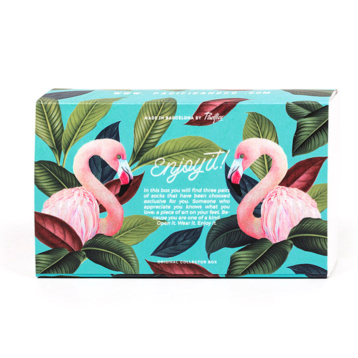 FLAMINGO GIFT BOX (ROMANCE/FREE THE NIPPLE/FLAMINGO)