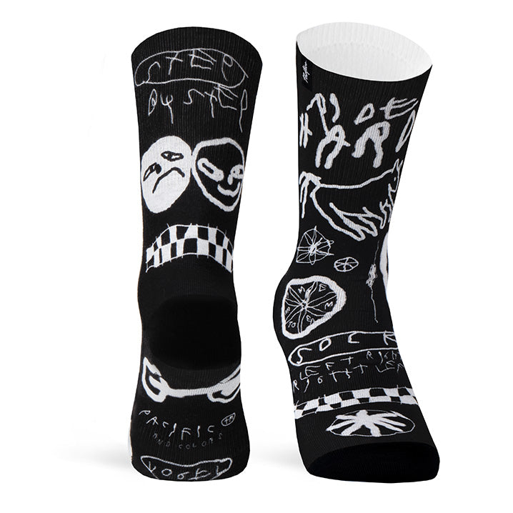 pacificandco-calcetines-socks-art-design-fashion-tattoo_socks-design-ALICIA-VOGEL-black-NEGRO